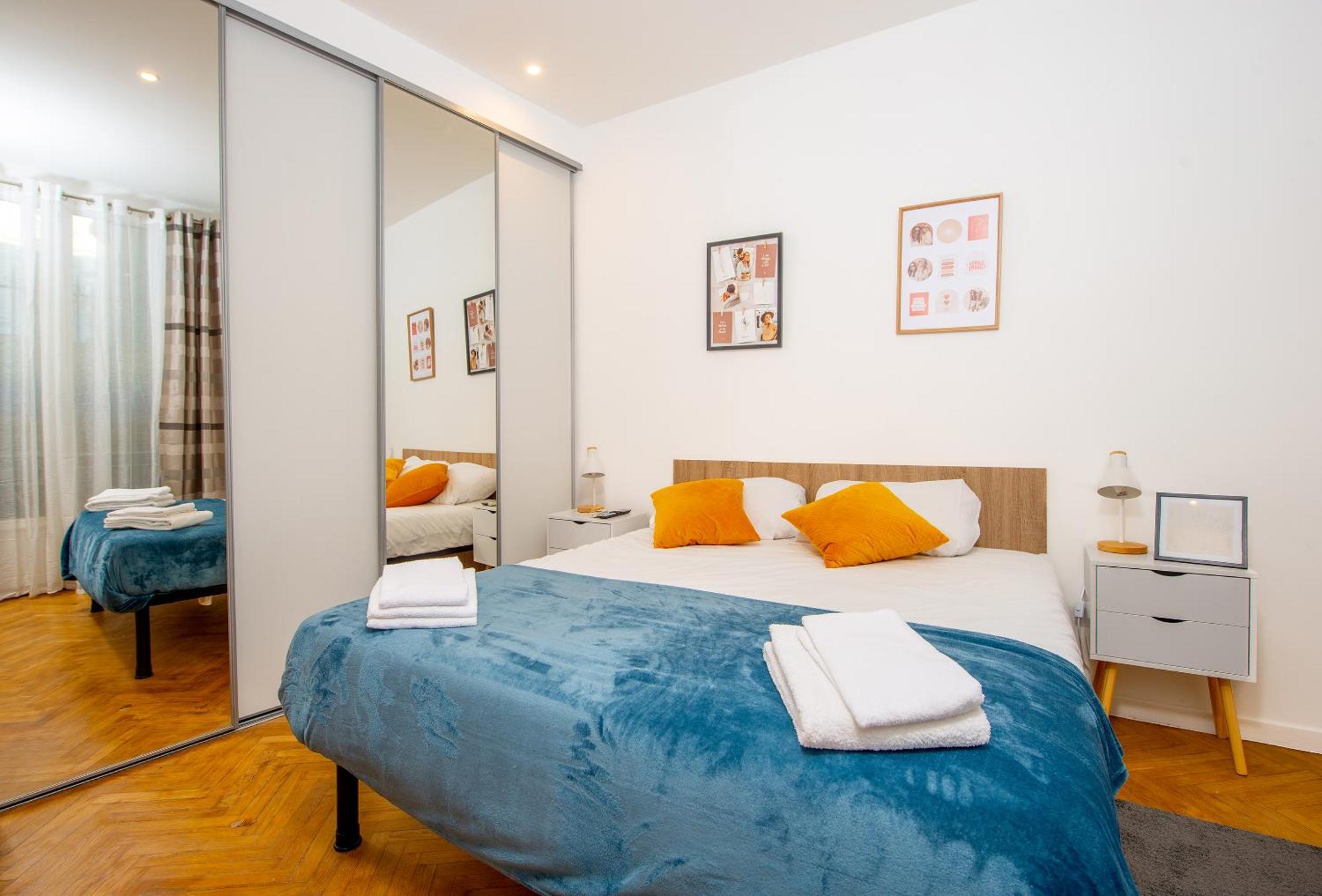 Apartment #34 2p Raimbaldi Central 2balconies / Ac & Wifi