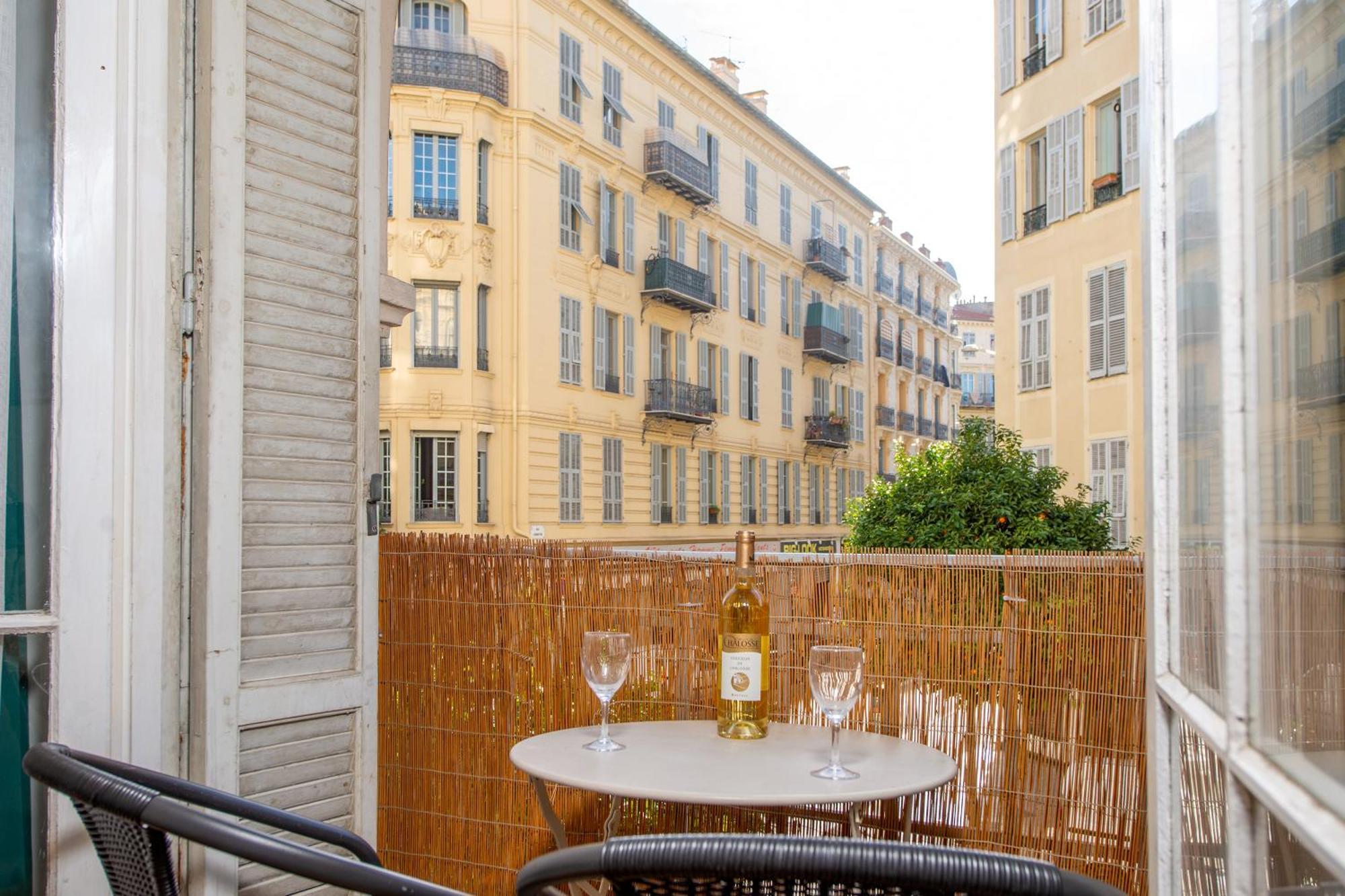 #34 2p Raimbaldi Central 2balconies / Ac & Wifi Apartment Nizza